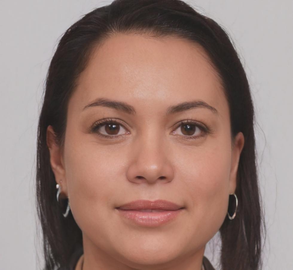 Retrato profesional de instructora especializada en presupuestos financieros